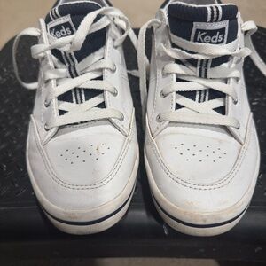 Women’s Ked’s Rebel White and Navy Sneakers Lace Up. WH60207